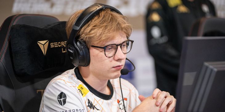 Virtus.pro вылетела из Overwatch Champions Series 2025 Champions Clash, уступив Crazy Racoon