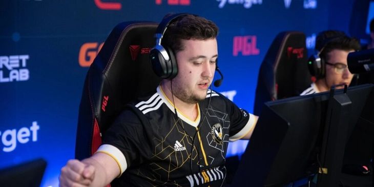 Team Vitality победила Movistar Riders и прошла в четвертьфинал ESL Pro League Season 18