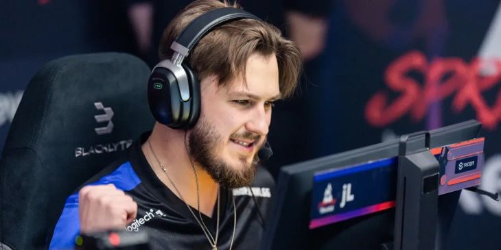 NAVI или The Mongolz — кто пройдет в плей-офф PGL Astana 2025?
