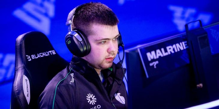 «Лучше практика, чем изи 3:0 😎😎 в группе» — Malr1ne о командах, занявших топ-4 на FISSURE Universe: Episode 4
