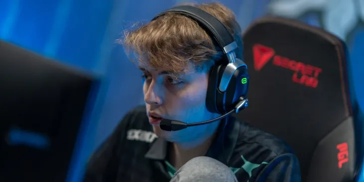 Aurora Gaming одержала первую победу на втором групповом этапе DreamLeague Season 26, обыграв Team Liquid