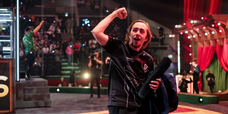 Эксперты уверены в победе Gladiators над Passion UA на отборочных к DreamLeague S25