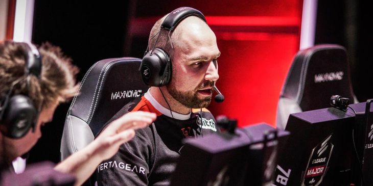 TaZ поделился эмоциями от просмотра Worlds 2023 по LoL: «Сюжетные повороты на высоте... То, чего нам сейчас не хватает в CS!»