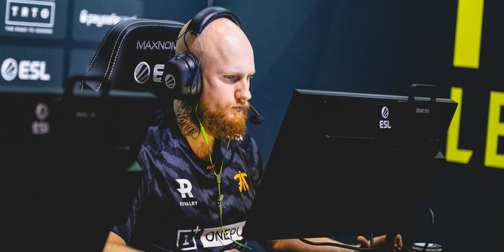 Fnatic обыграла 1win и прошла на IEM Rio Major 2022