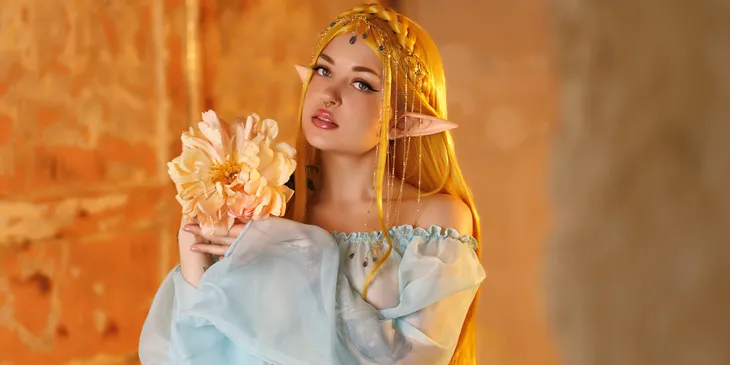 Нежный косплей на принцессу Зельду из The Legend of Zelda