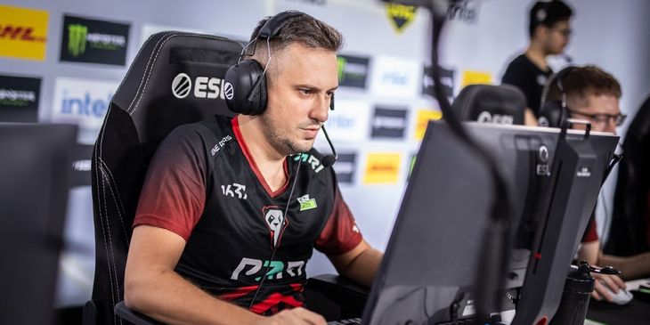 9Pandas против NextUp — кто победит в матче закрытых квалификаций на Elite League?