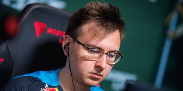 Cloud9 начала выступление в отборочных на BLAST Fall Showdown с победы