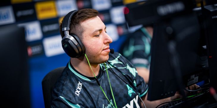 Aurora Gaming оказалась сильнее Heroic и прошла в плей-офф IEM Dallas 2025