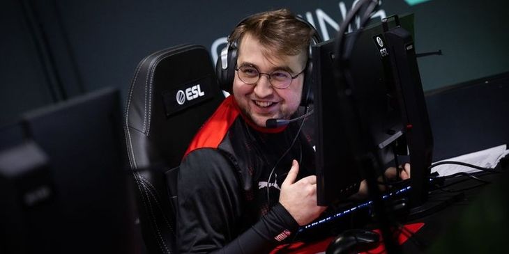 MOUZ сыграет с MIBR за слот в плей-офф ESL Pro League Season 18