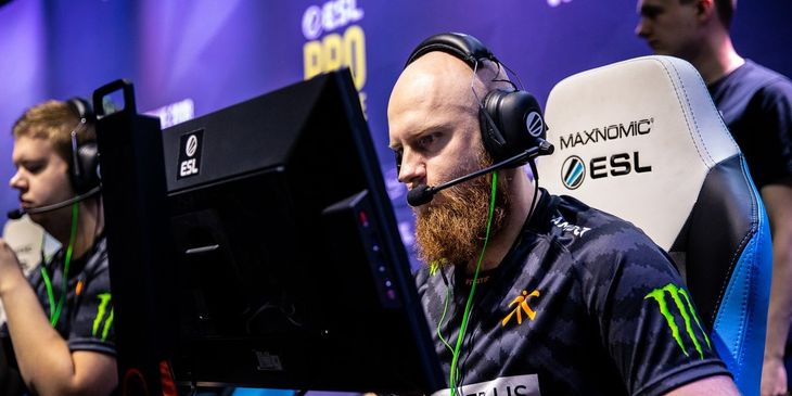 Fnatic обыграла Ninjas in Pyjamas в закрытой квалификации на PGL Astana 2025