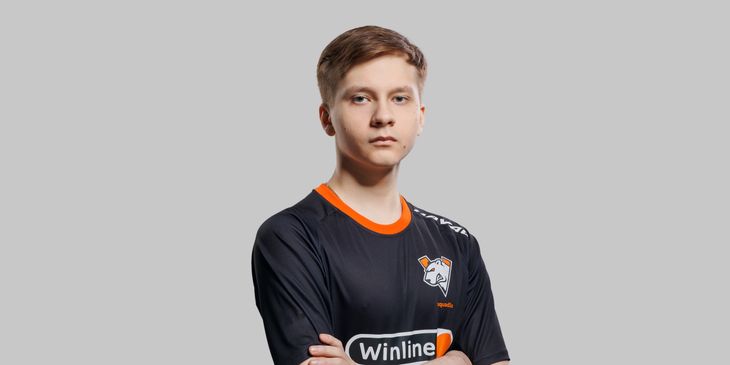 Virtus.pro уступила Hydra и опустилась в нижнюю сетку Лига Ставок D2CL S17