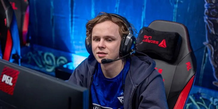 Gaimin Gladiators проиграли Tundra Esports и опустились в нижнюю сетку плей-офф PGL Wallachia S3