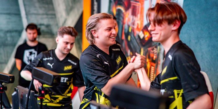 Natus Vincere обыграли SAW и прошли на Perfect World Shanghai Major 2024