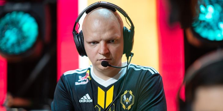 XTQZZZ покинул TSM спустя месяц после анонса состава