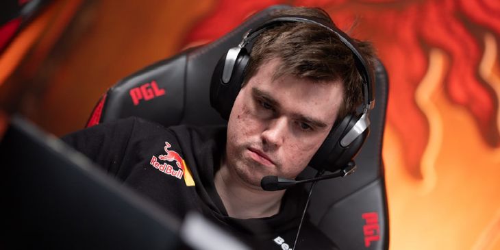 CrystalMay про матч Spirit против BetBoom Team на FISSURE Universe: «Miposhka = Dukalis»