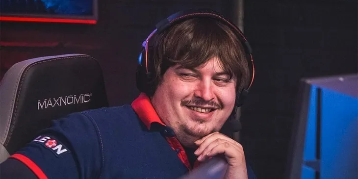Команда Dosia сыграет в гранд-финале BetBoom Aunkere Cup