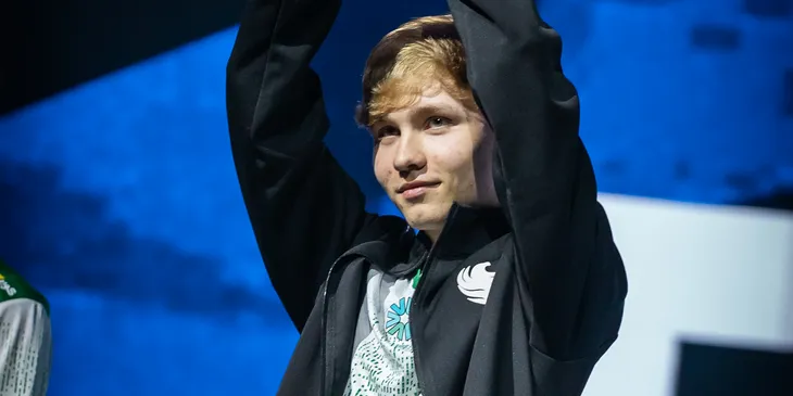 M0NESY о победе над GamerLegion: «Полуфинал, дамы и господа. Немного нервная каточка была, но победа есть победа»
