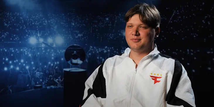 S1mple взял себе номер 007 в FaZe Clan