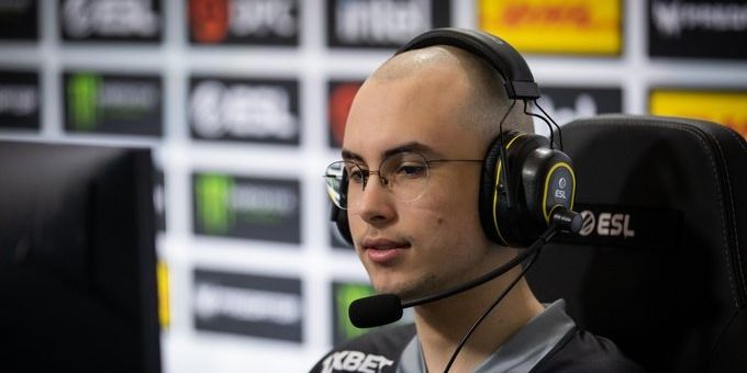 Natus Vincere одержали первую победу на DreamLeague Season 23