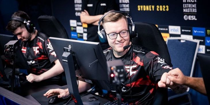 Cloud9 уступила FaZe Clan и покинула Thunderpick World Championship 2023