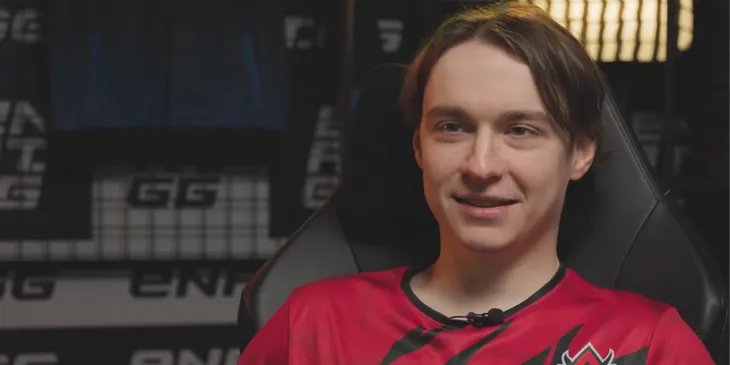Smiling Knight о скрытии статистики игроков с высоким MMR: «Турнирные реплеи вырастут в ценности для изучения геймплея»