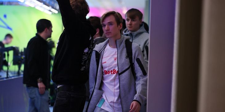 BetBoom Team сыграет с Team Falcons во втором раунде плей-офф на BLAST Slam II