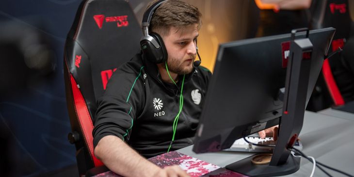 «🧐» — degster отреагировал на новость о переводе broky в запас FaZe Clan