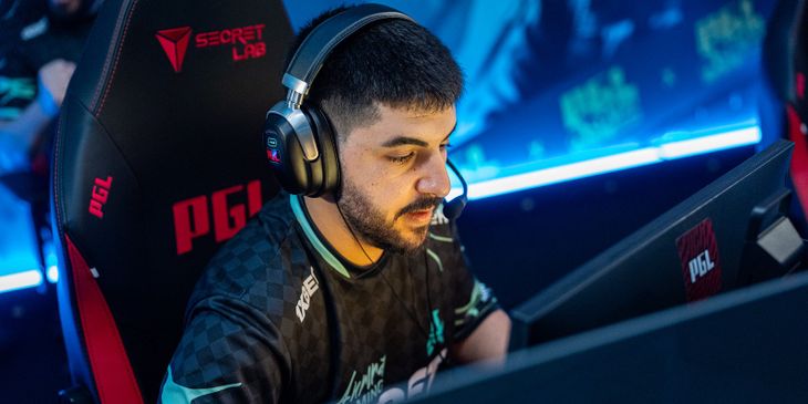 Seized про Aurora Gaming: «Их скриптовая, однотипная игра не дает им сделать рывок»