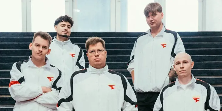 Сможет ли FaZe Clan обыграть Liquid в дебютном матче с s1mple на IEM Dallas 2025?