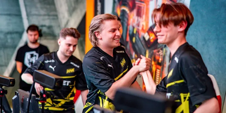 Natus Vincere вернулись на первое место в рейтинге Valve