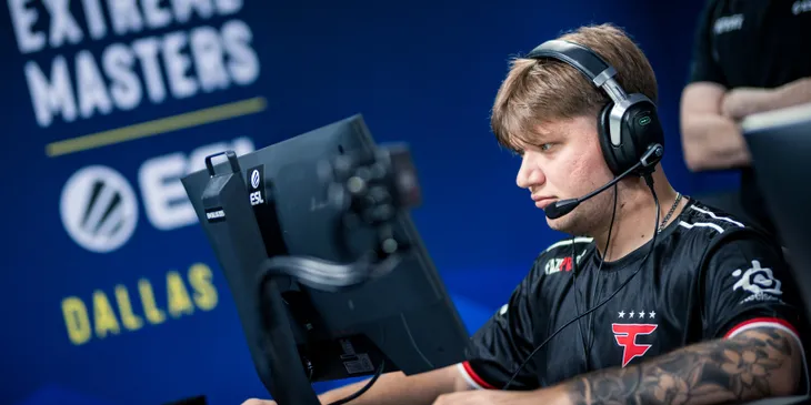 Дебют s1mple за FaZe смотрело почти 800 тыс. человек