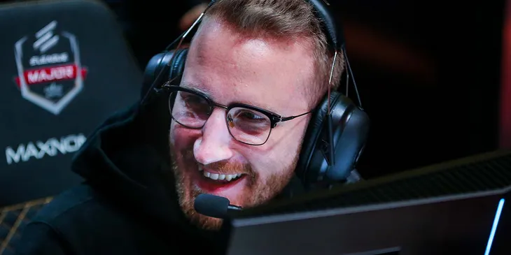 Olofmeister поверил в FaZe Clan в Pick'Em на плей-офф мейджора