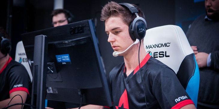 Astralis обыграла PARIVISION и прошла на BLAST Open Spring 2025
