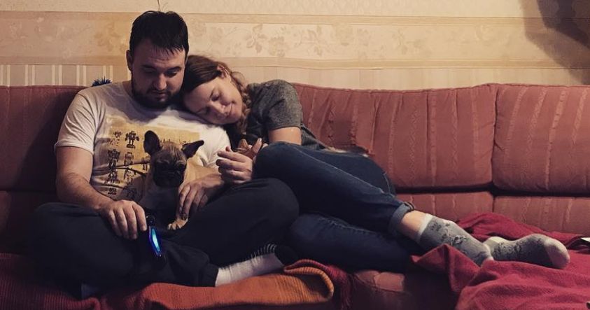 9pasha сделал предложение своей девушке. Она сказала «да»