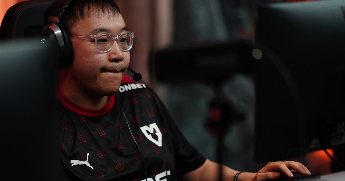 Mouz navi junior. Последний мажор кс го. Mouz icon. Flamie 1win. Mouz navi junior.