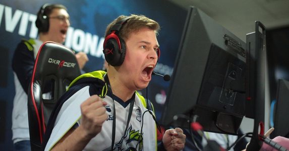 Бывший профессиональный игрок в cs:go dima стал членом команды team singularity по valorant
