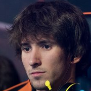 Данил Dendi Ишутин