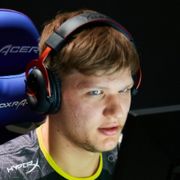 Александр s1mple Костылев