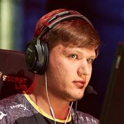 Александр s1mple Костылев