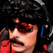 Гай DrDisRespect Бэйм