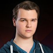 Морис KheZu Гутман, бывший участник состава Vega по Dota 2