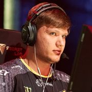 Александр s1mple Костылев