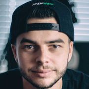 Мэттью Nadeshot Хааг