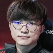 Ли Faker Сан Хёк