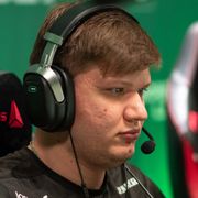 Александр s1mple Костылев