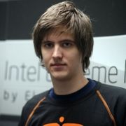 Харли dsn Орвал, снайпер Fnatic с 2005 по 2011 годы