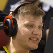 Александр s1mple Костылев