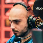 Куро KuroKy Салехи Тахасоми